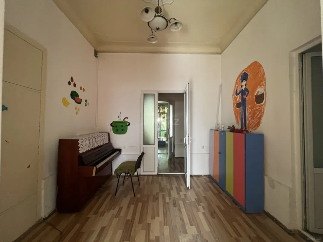 Kirayə verilir obyekt 200 m²