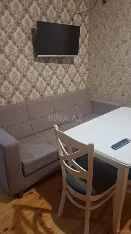 Kirayə verilir 2 otaqlı həyət evi 60 m²