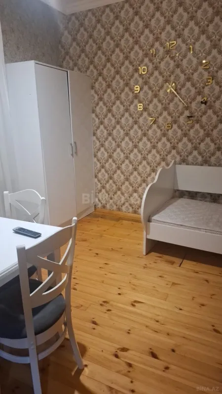 Kirayə verilir 2 otaqlı həyət evi 60 m²
