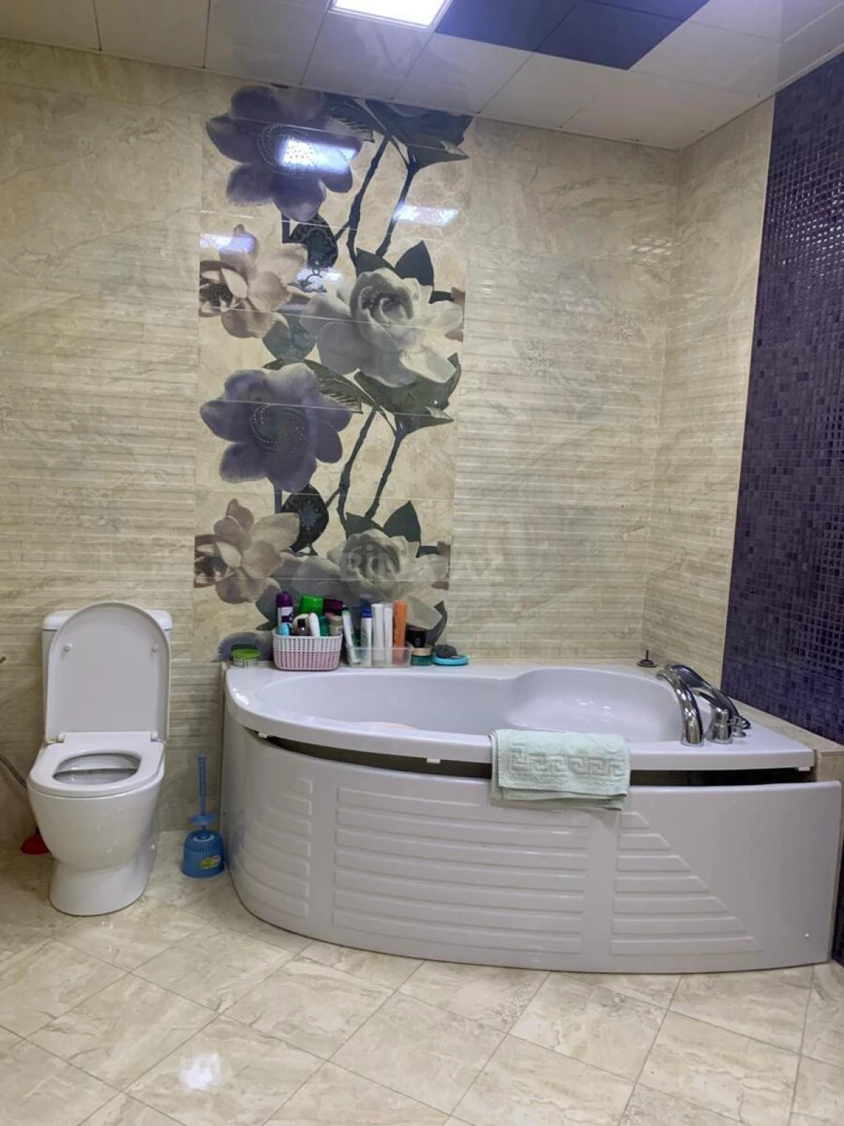 Satılır 3 otaqlı mənzil 118 m²