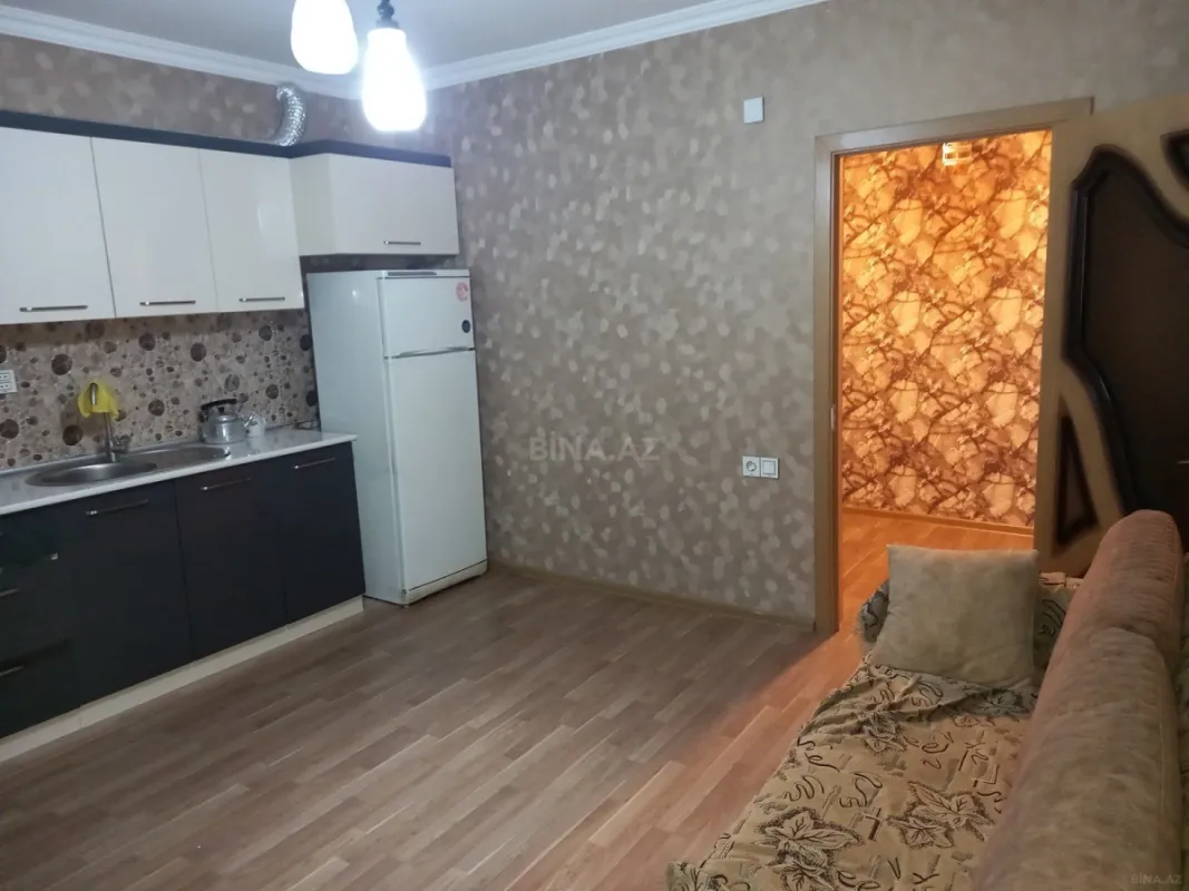 Kirayə verilir 2 otaqlı mənzil 80 m²