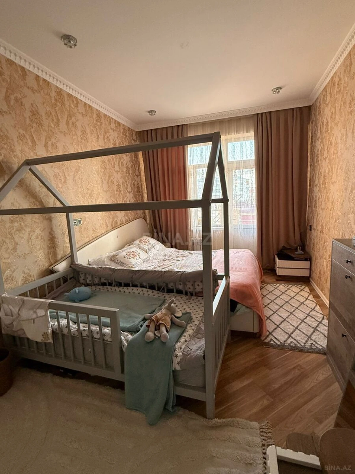 Satılır 3 otaqlı mənzil 75 m²