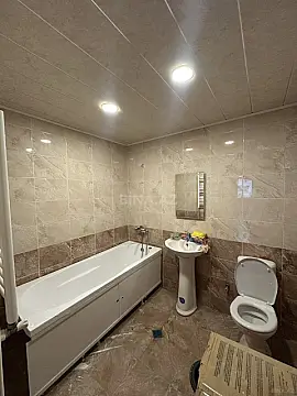 Satılır 4 otaqlı mənzil 110 m²