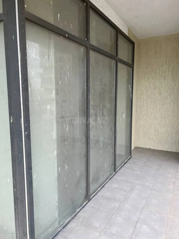 Satılır 2 otaqlı mənzil 87.6 m²