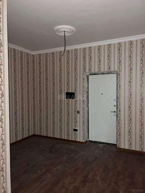 Satılır 2 otaqlı mənzil 87.6 m²