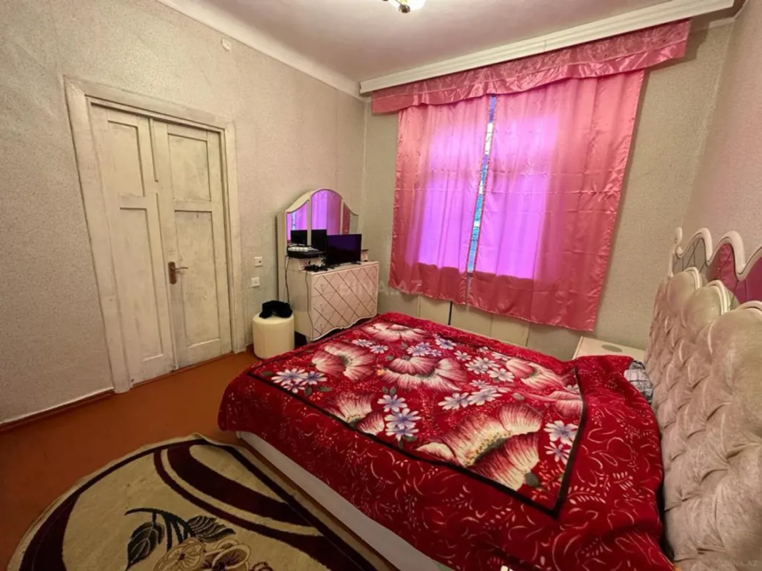 Satılır 2 otaqlı mənzil 47 m²