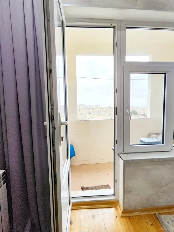 Satılır 3 otaqlı mənzil 90 m²