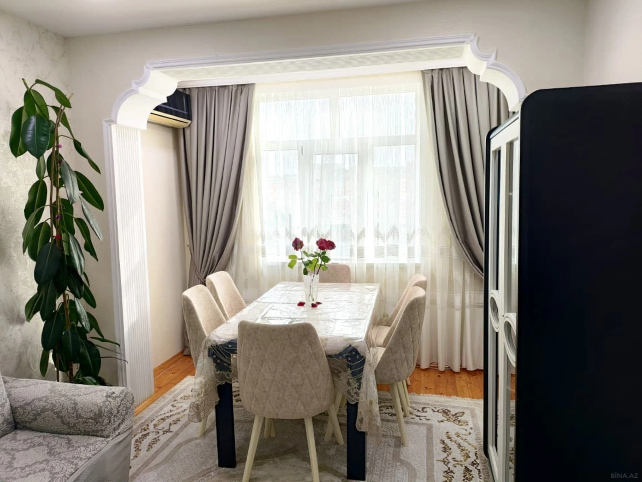 Satılır 3 otaqlı mənzil 90 m²