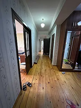 Satılır 3 otaqlı mənzil 115 m²