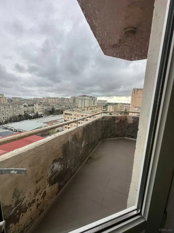 Satılır 3 otaqlı mənzil 115 m²