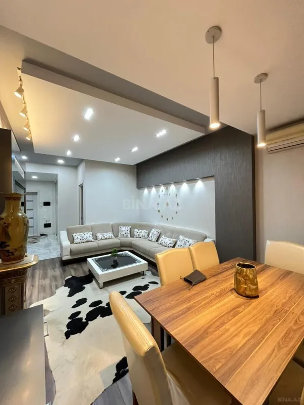 Satılır 3 otaqlı mənzil 110 m²