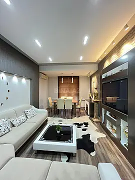 Satılır 3 otaqlı mənzil 110 m²