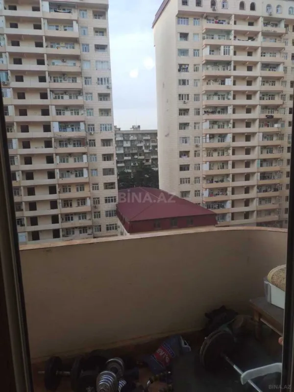 Satılır 3 otaqlı mənzil 80 m²