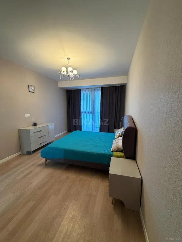 Kirayə verilir 2 otaqlı mənzil 70 m²
