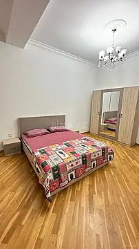 Kirayə verilir 3 otaqlı mənzil 100 m² — Bakı, Nəsimi 3 otaq 100.00 m²