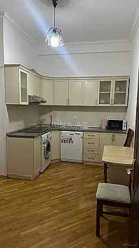 Kirayə verilir 3 otaqlı mənzil 100 m²