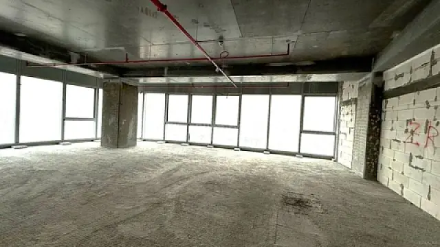 Satılır 3 otaqlı mənzil 162 m²