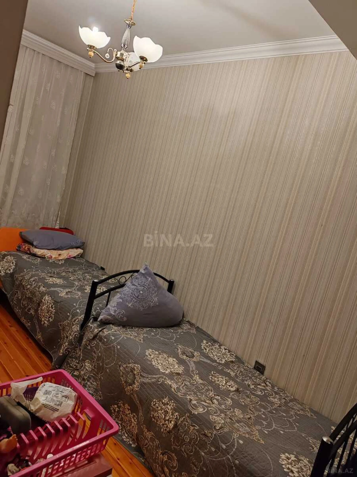 Satılır 3 otaqlı mənzil 107 m²