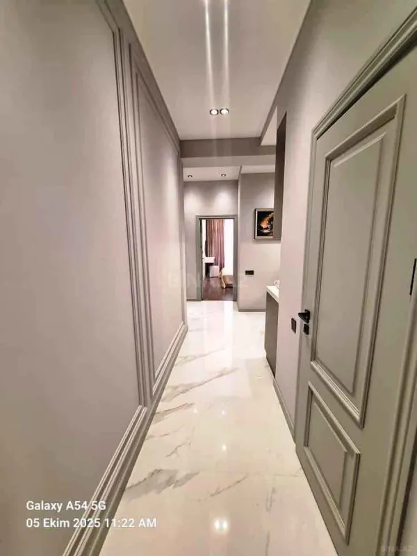 Kirayə verilir 2 otaqlı mənzil 70 m²