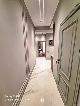 Kirayə verilir 2 otaqlı mənzil 70 m²