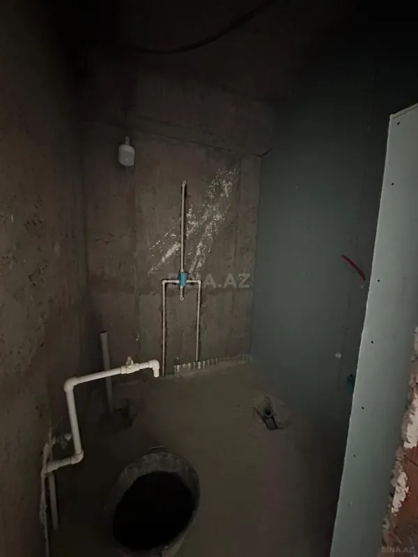 Satılır 3 otaqlı mənzil 121.4 m²