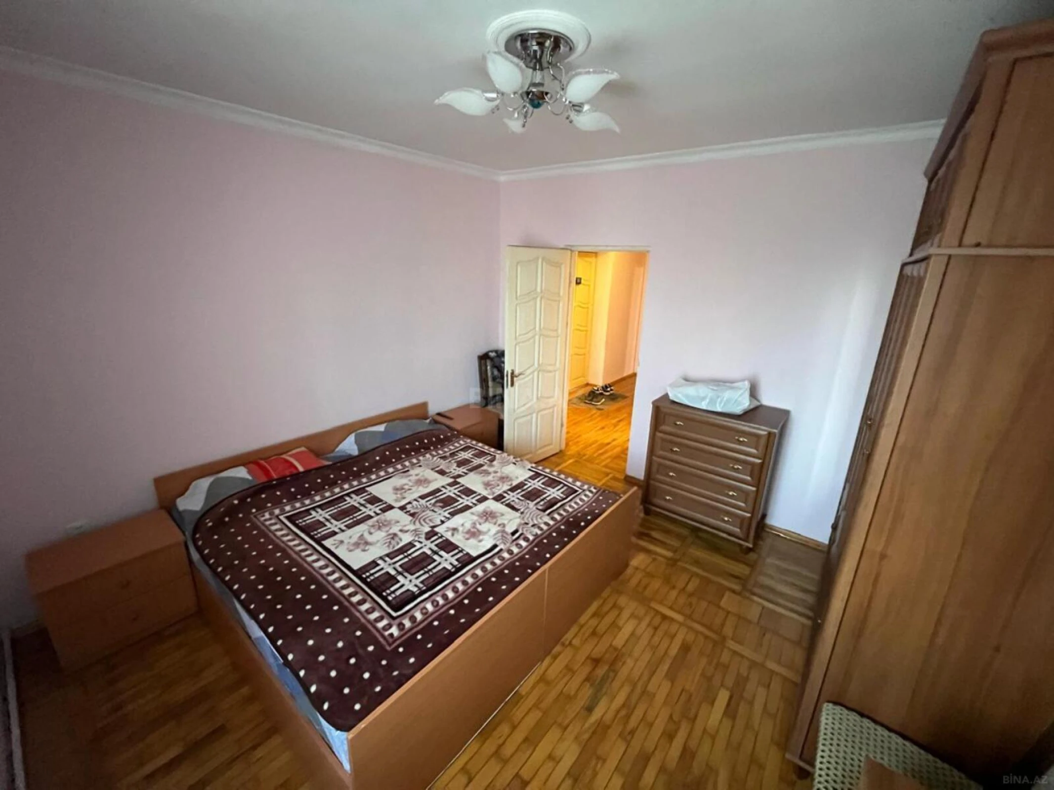 Satılır 3 otaqlı mənzil 86 m²