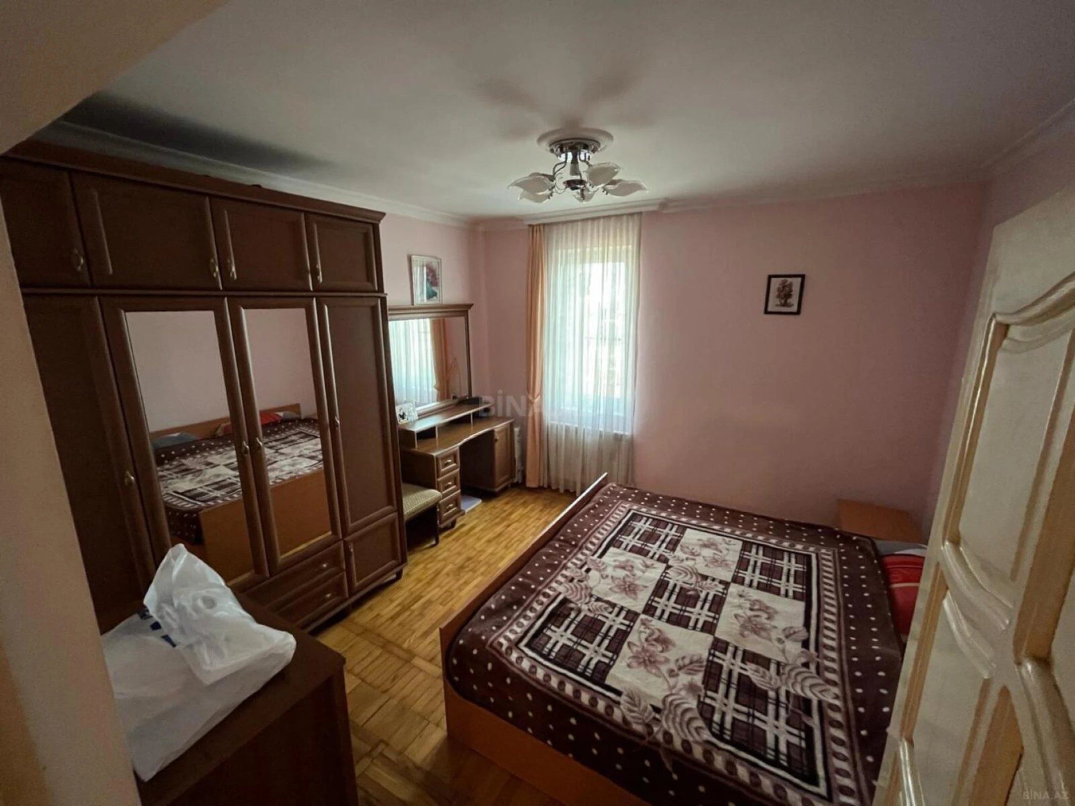 Satılır 3 otaqlı mənzil 86 m²