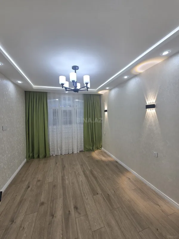 Satılır 2 otaqlı mənzil 70 m²
