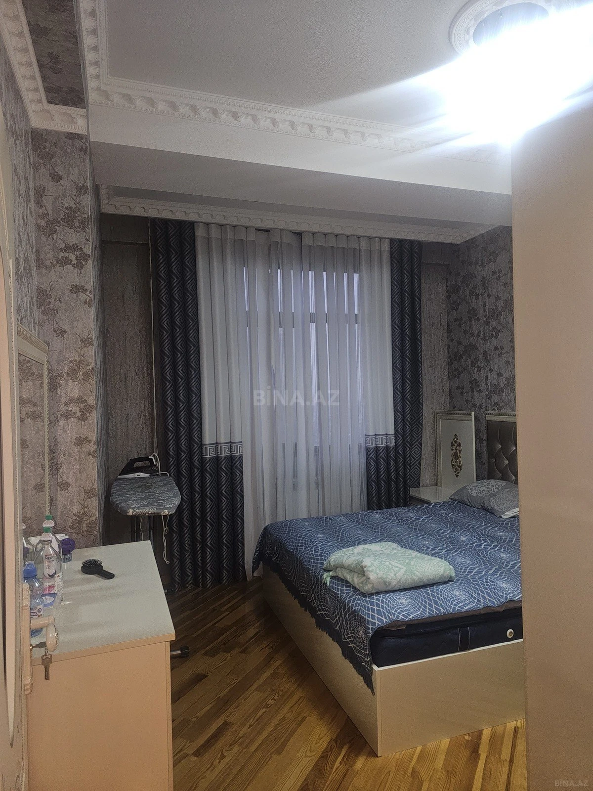 Satılır 1 otaqlı mənzil 62 m²