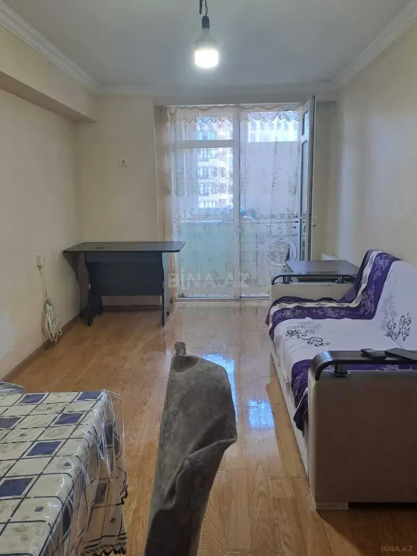 Kirayə verilir 2 otaqlı mənzil 50 m²