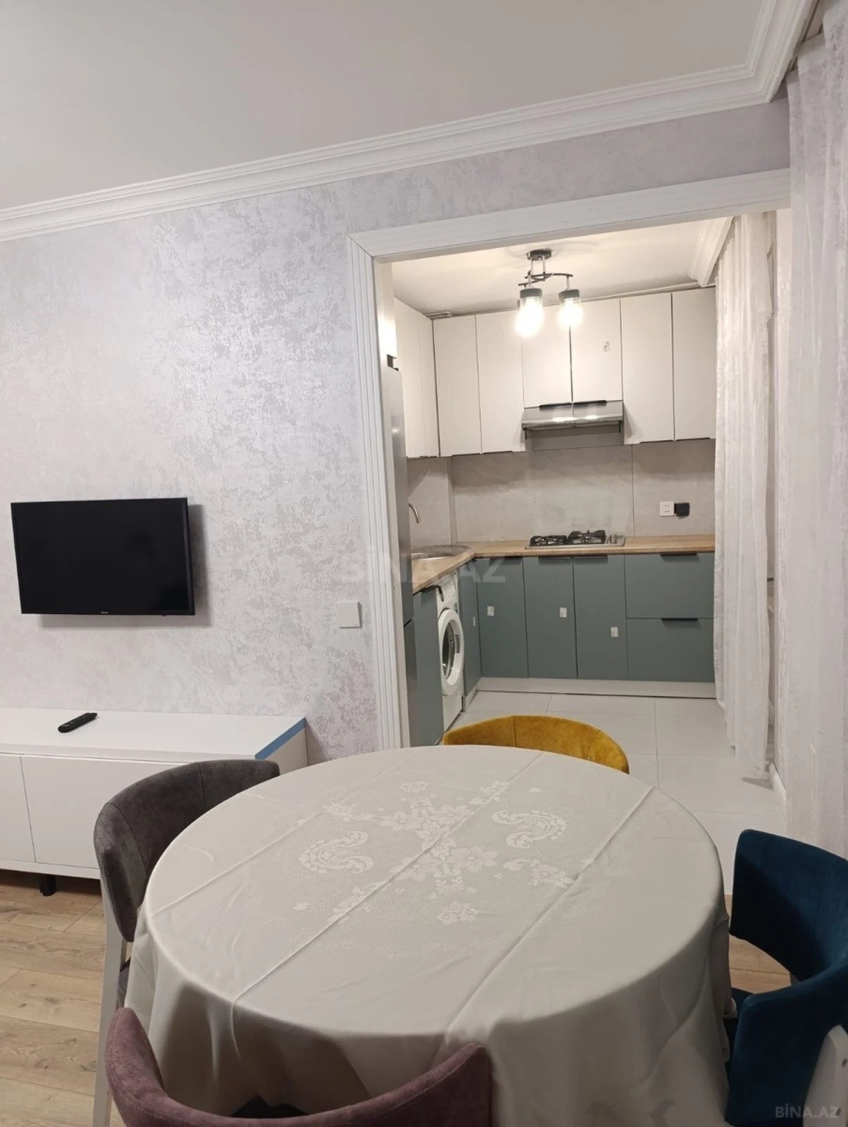 Kirayə verilir 2 otaqlı mənzil 55 m²