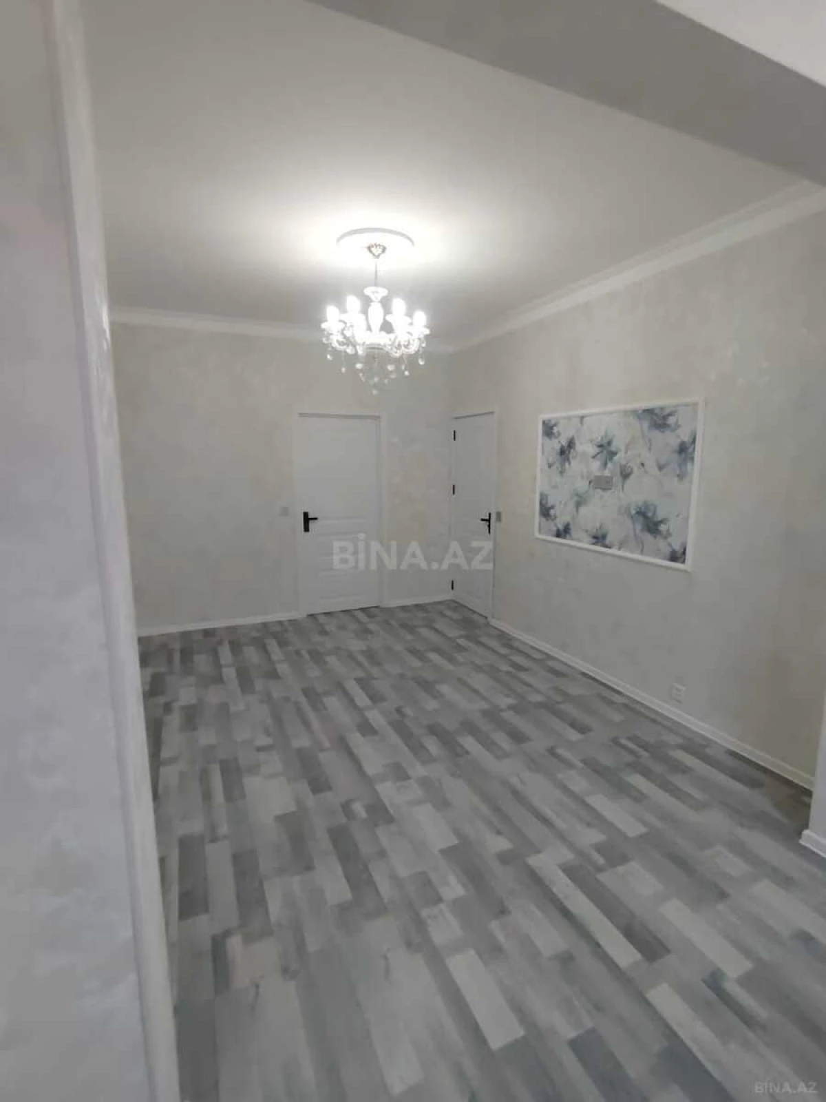 Satılır 3 otaqlı mənzil 76 m²