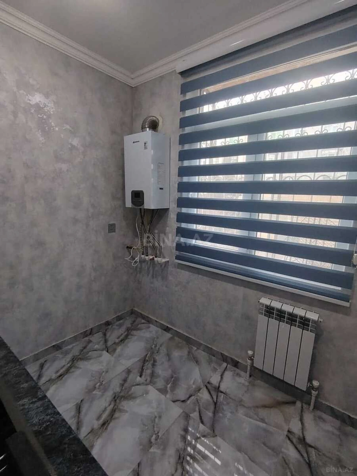 Satılır 3 otaqlı mənzil 76 m²