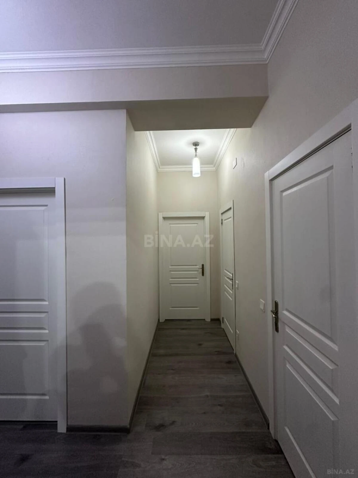 Satılır 3 otaqlı mənzil 83 m²