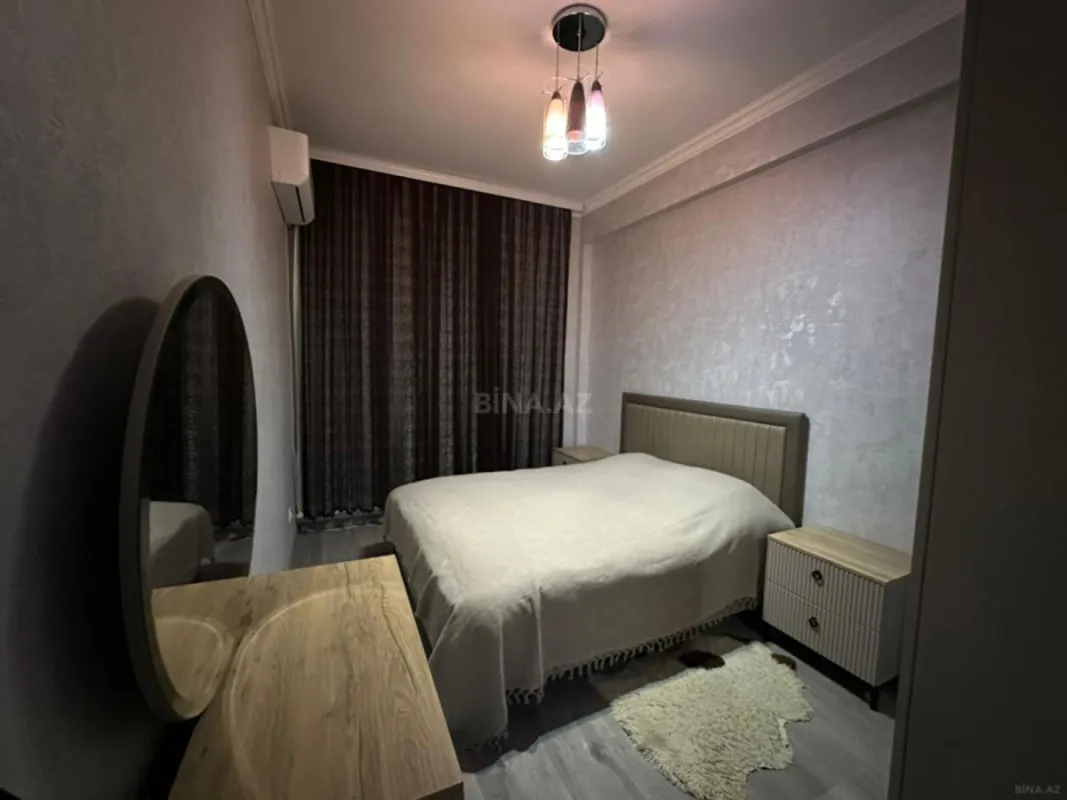 Satılır 3 otaqlı mənzil 83 m²