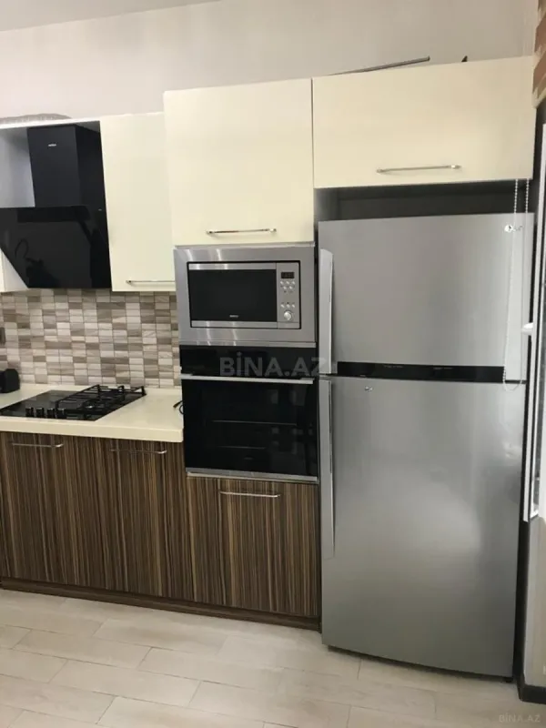 Satılır 2 otaqlı mənzil 95 m²