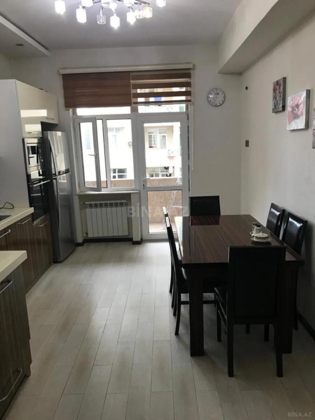 Satılır 2 otaqlı mənzil 95 m²