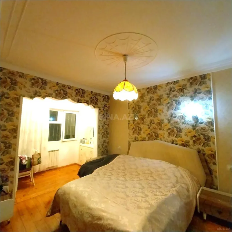 Satılır 3 otaqlı mənzil 90 m²