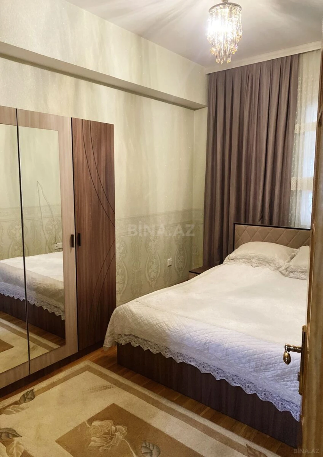 Satılır 3 otaqlı mənzil 102 m²