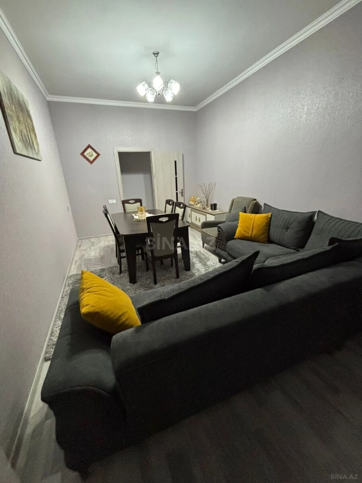 Satılır 4 otaqlı mənzil 100 m²