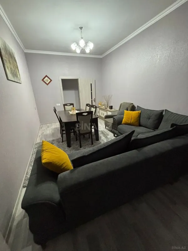 Satılır 4 otaqlı mənzil 100 m²