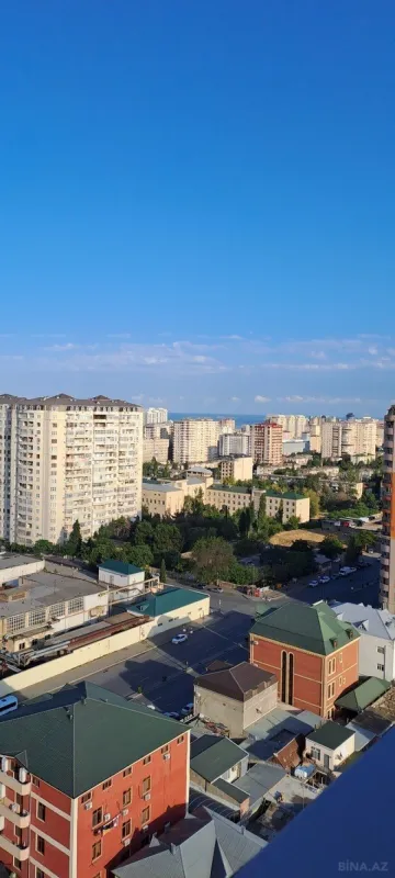 Satılır 4 otaqlı mənzil 100 m²