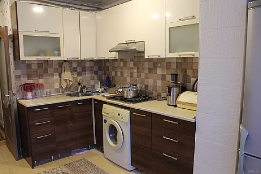 Satılır 3 otaqlı mənzil 92 m²