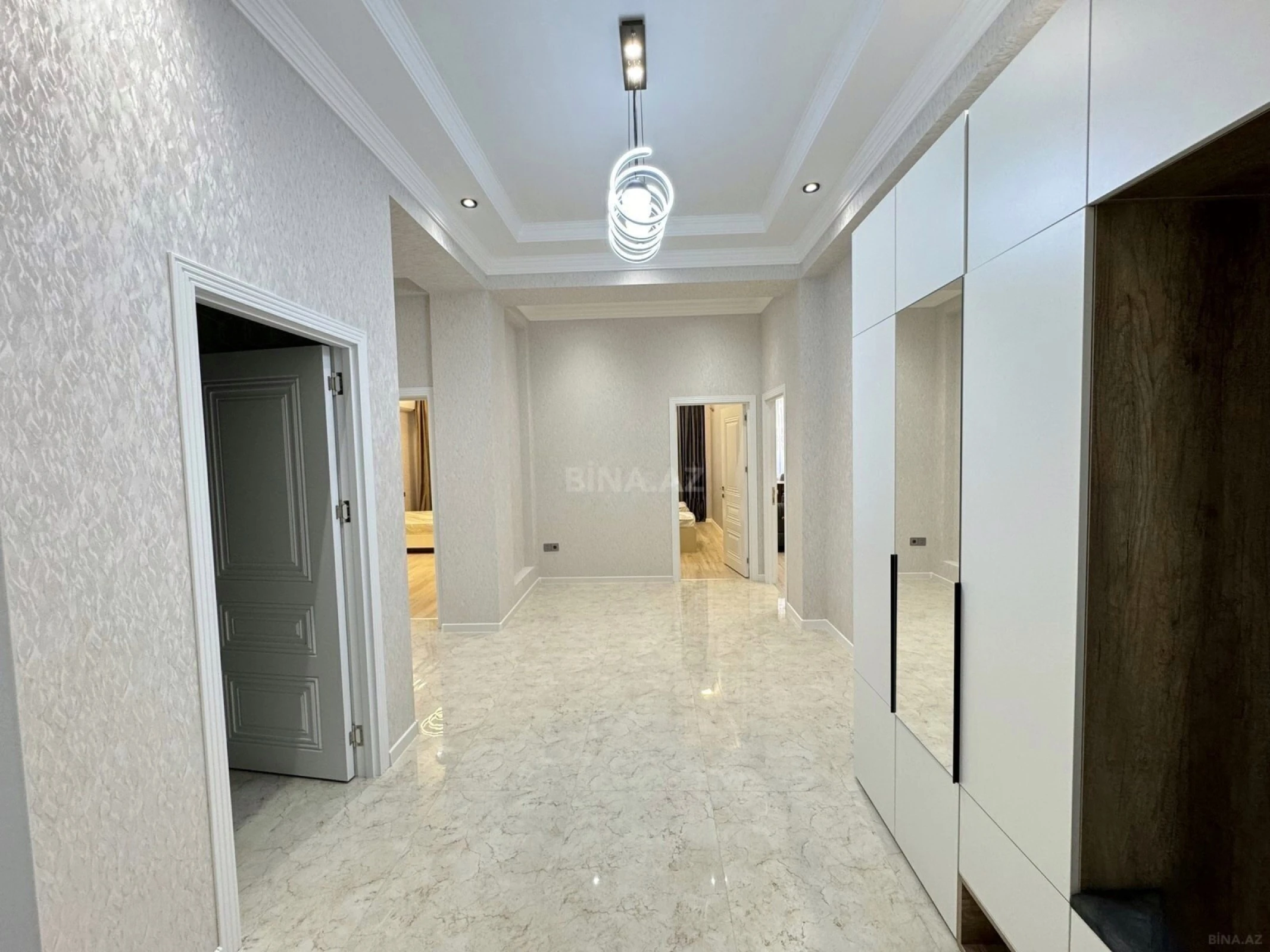 Kirayə verilir 3 otaqlı mənzil 90 m²