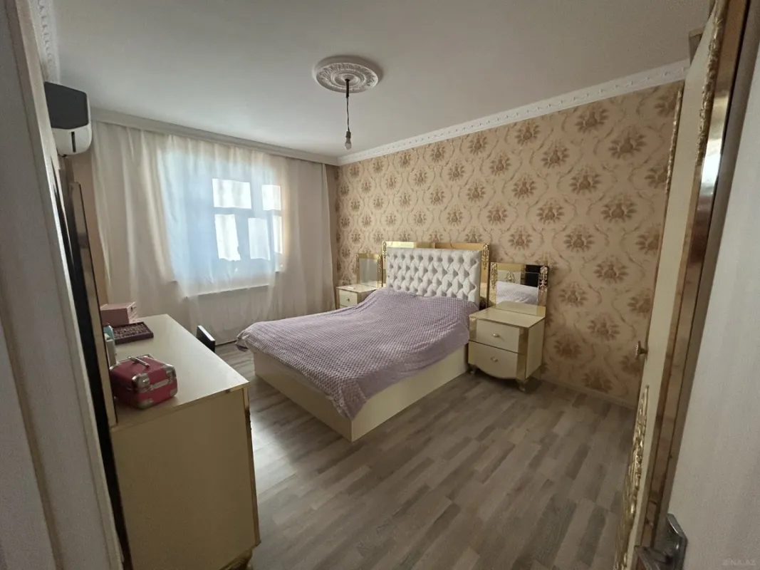Satılır 4 otaqlı həyət evi 130 m²
