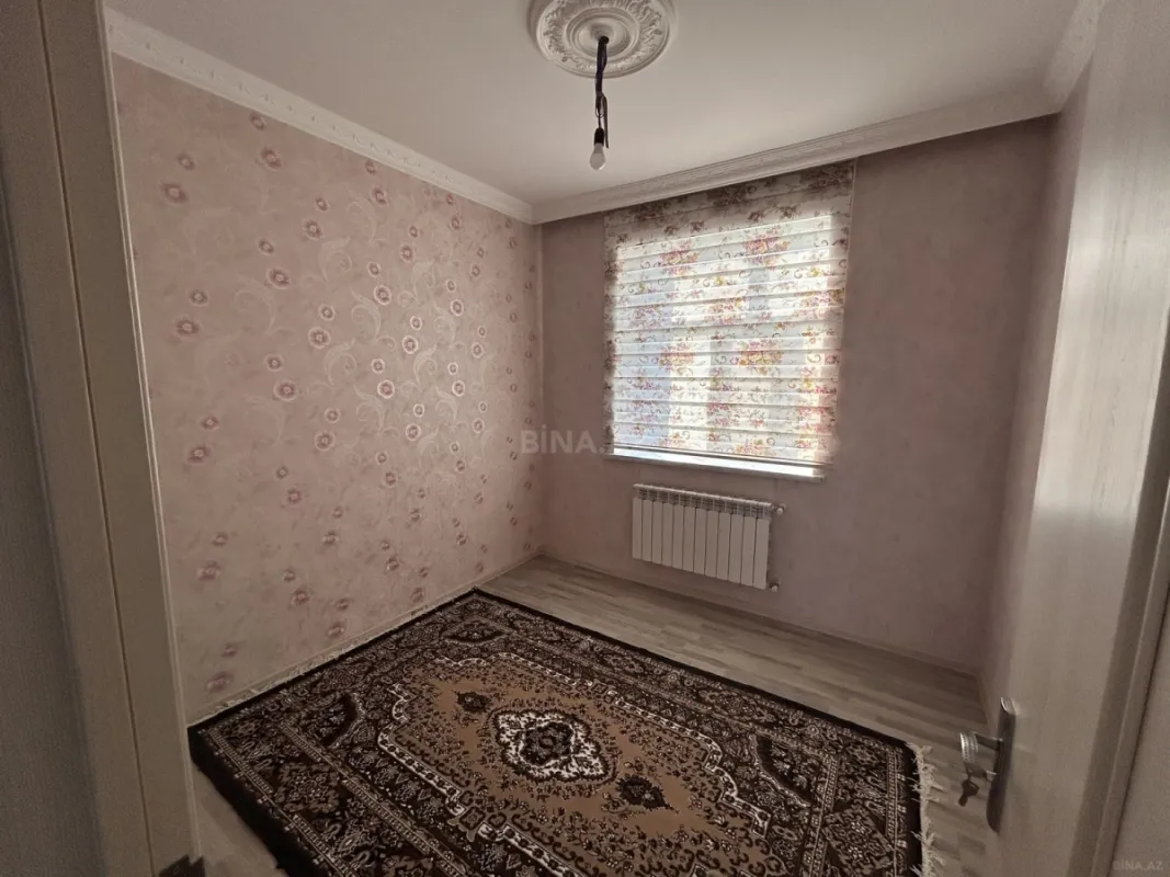 Satılır 4 otaqlı həyət evi 130 m²