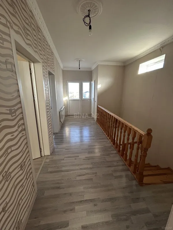Satılır 4 otaqlı həyət evi 130 m²