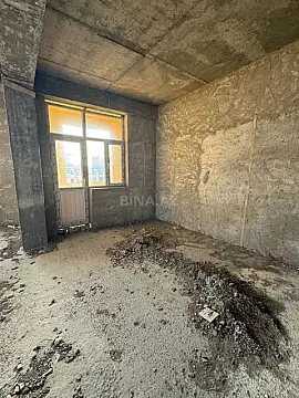 Satılır 4 otaqlı mənzil 155 m²