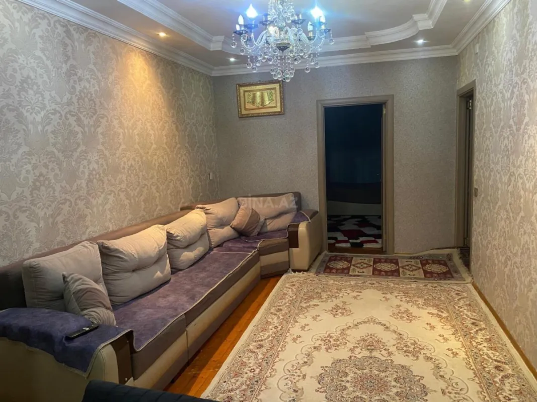 Satılır 3 otaqlı mənzil 55 m²