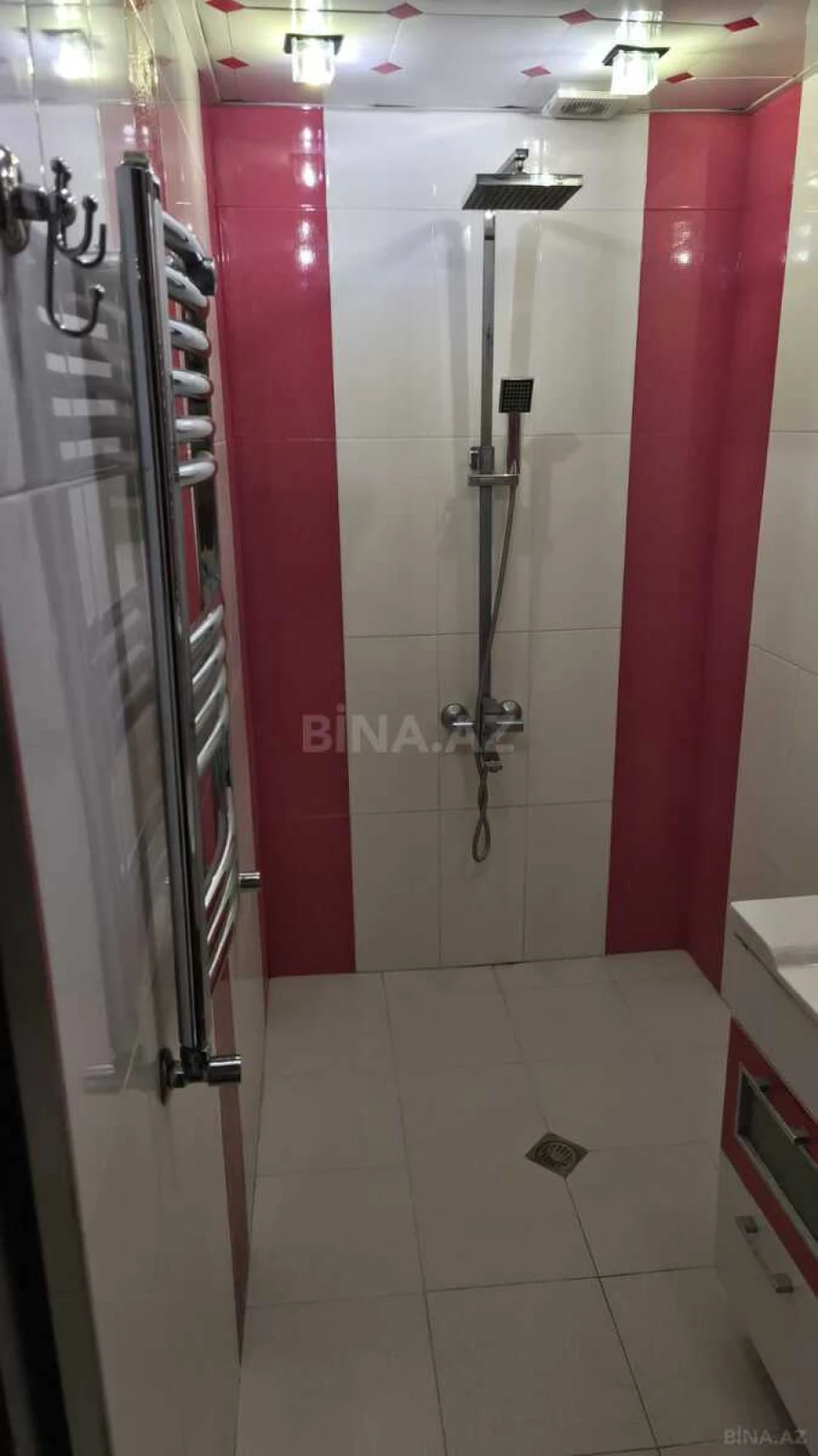 Satılır 3 otaqlı mənzil 80 m²
